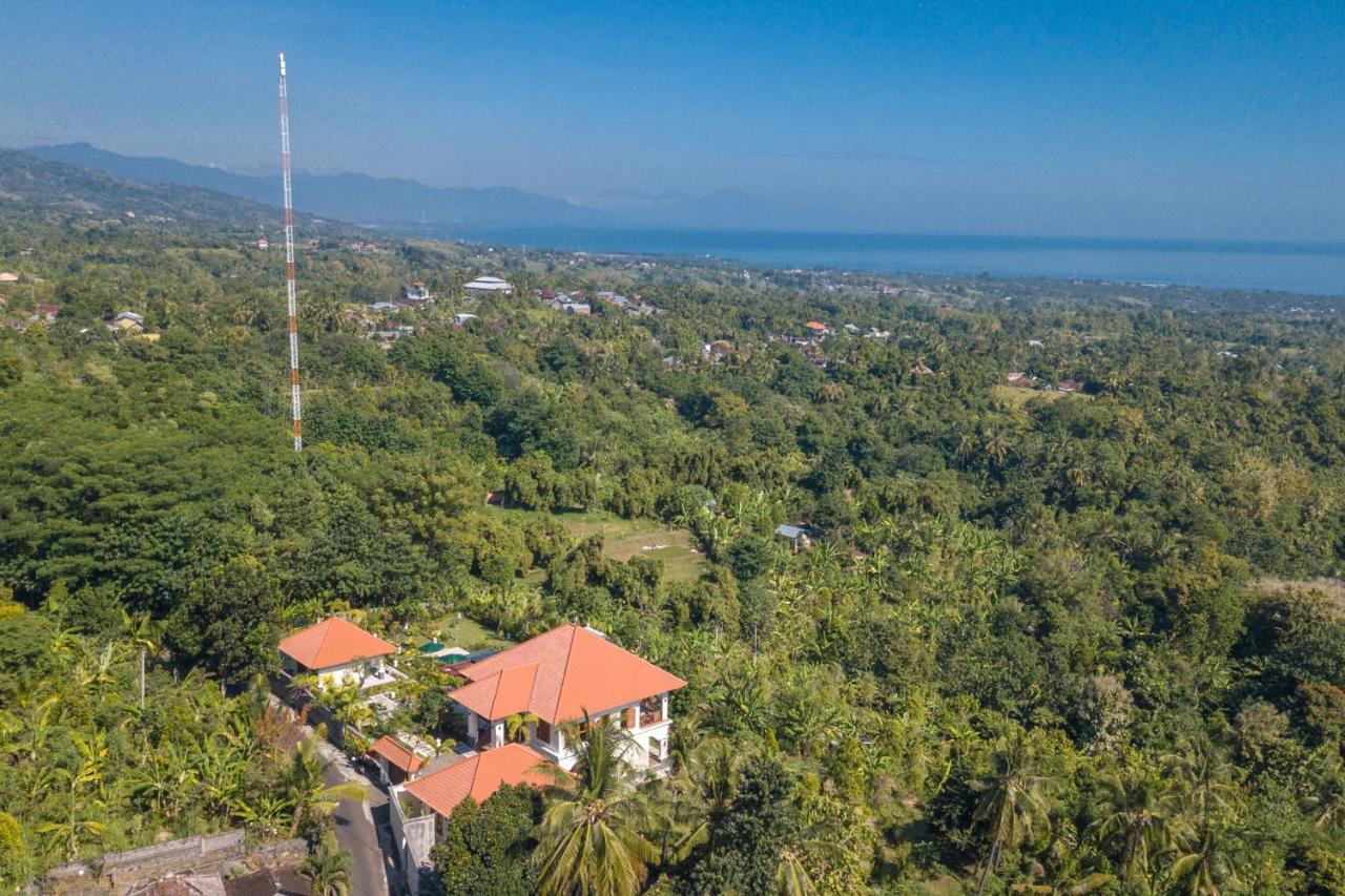 Villa Mata Hari Panji Exterior photo